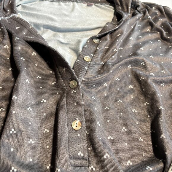 La Vie En Rose Hooded Pajamas Onesie Grey & White Snowflake Design Size Medium - Picture 3 of 7